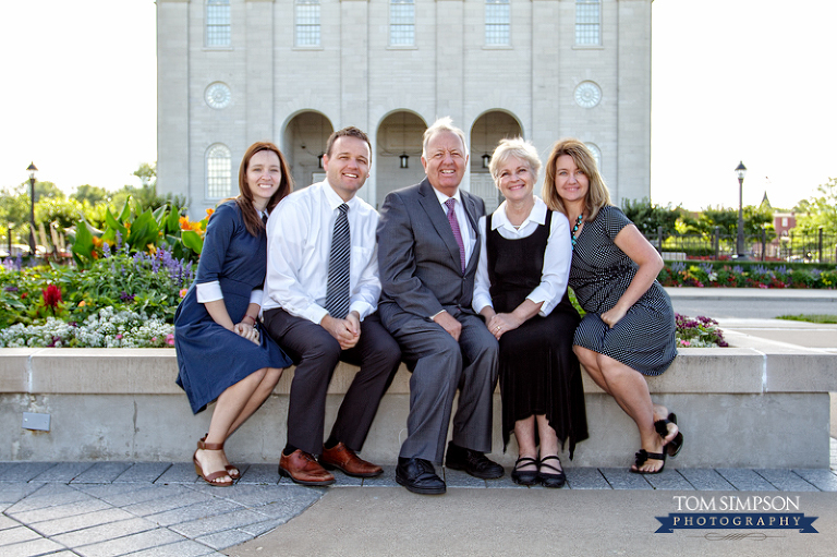 nauvoo family portrait photographer tom simpson