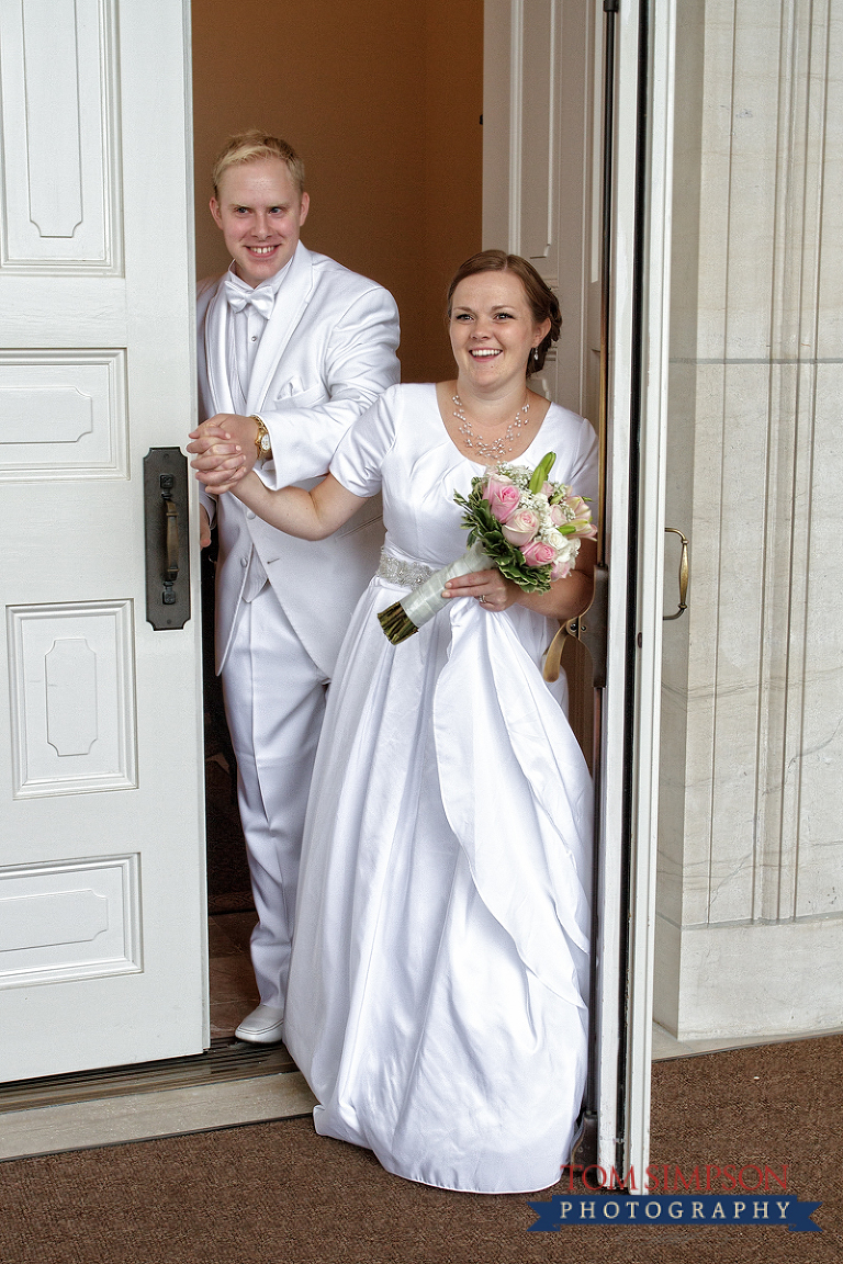 nauvoo il wedding photographer tom simpson